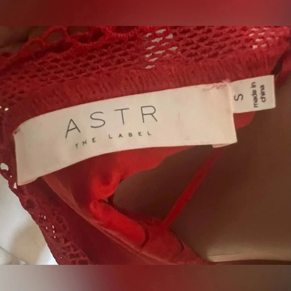 ASTR The Label Red Lace Long Sleeve Bodycon Dress Size Small - Picture 8 of 12